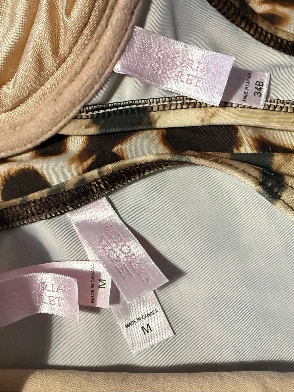 🖤Victoria’s Secret 34B/M Bikini Set🖤